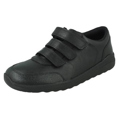 Jungen Clarks Dreifachriemen Leder Schulschuhe mit Zehenstoßstangen - Daze 2 Step Y