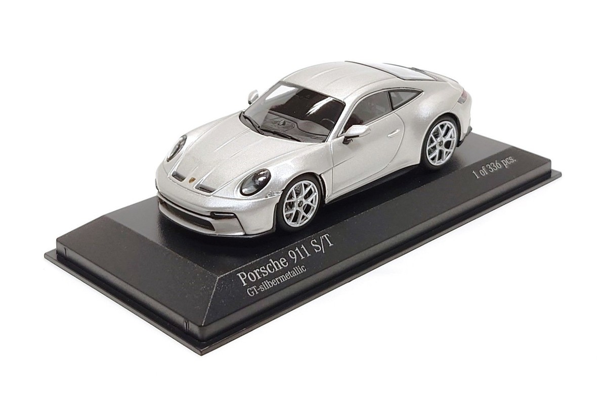 Minichamps 1:43 Porsche 911 S/T (992) in GT Silver Metallic | eBay