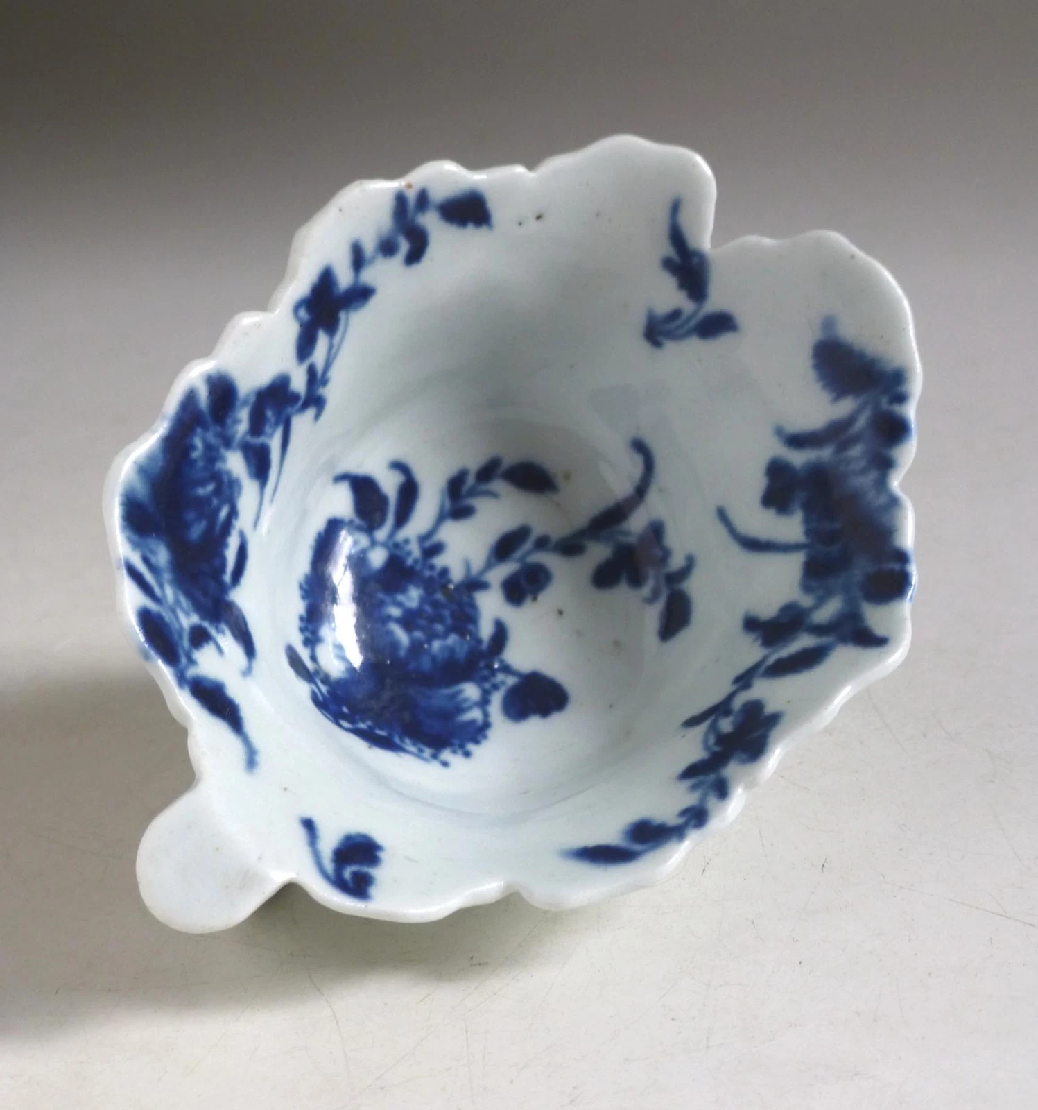 Antique Worcester Porcelain 1st Period Mansfield Pattern Butter Boat 1750's