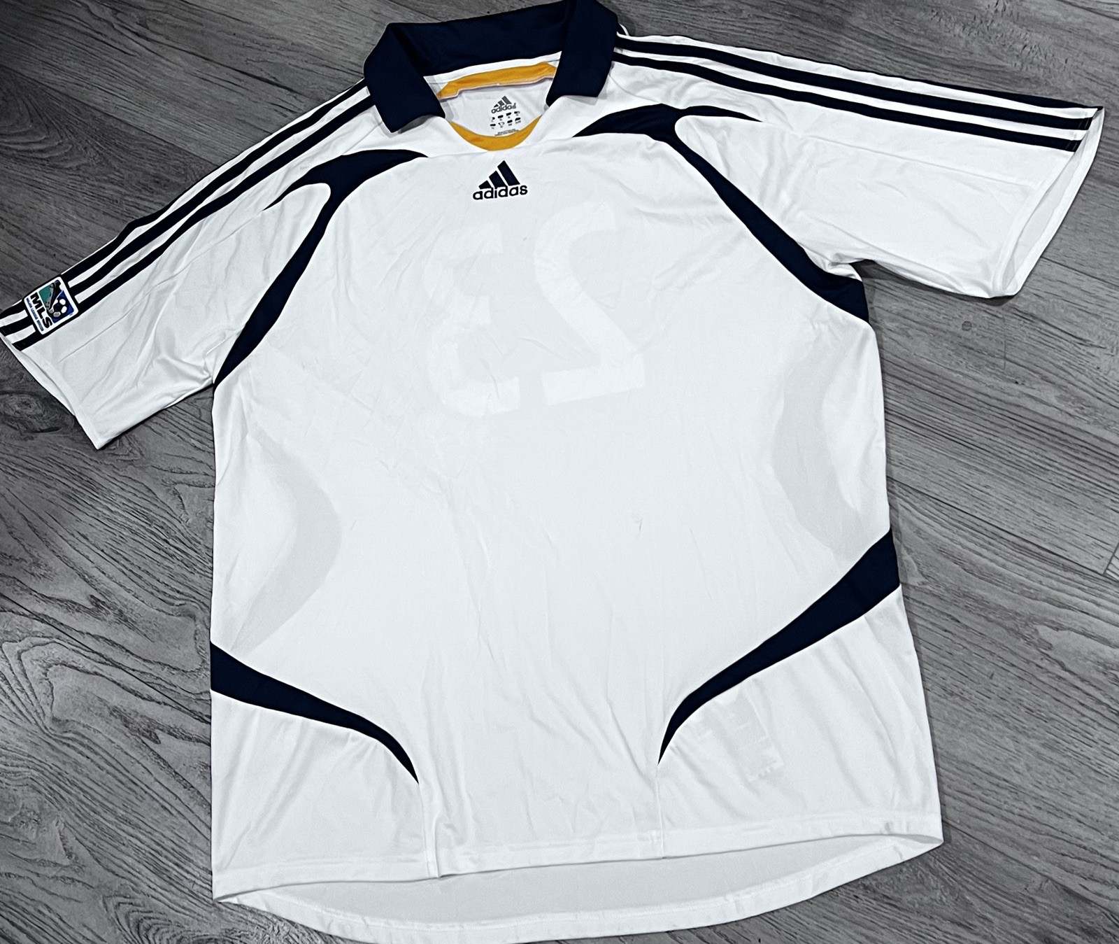 “2007 BECKHAM“ - image 9