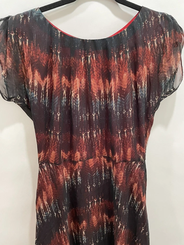 Vestido peruano connection multicolorido tamanho 4 100% seda forrado mangas transparentes - Imagem 2 de 4