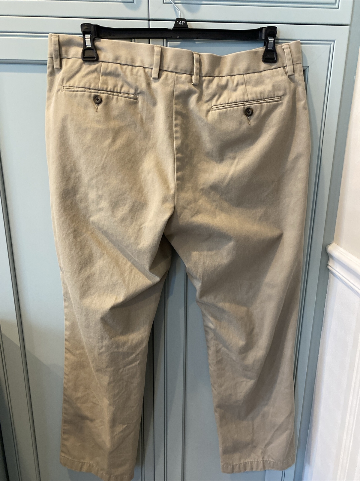 Amazon Essentials Men's Straight Flat Front Pants… - image 2