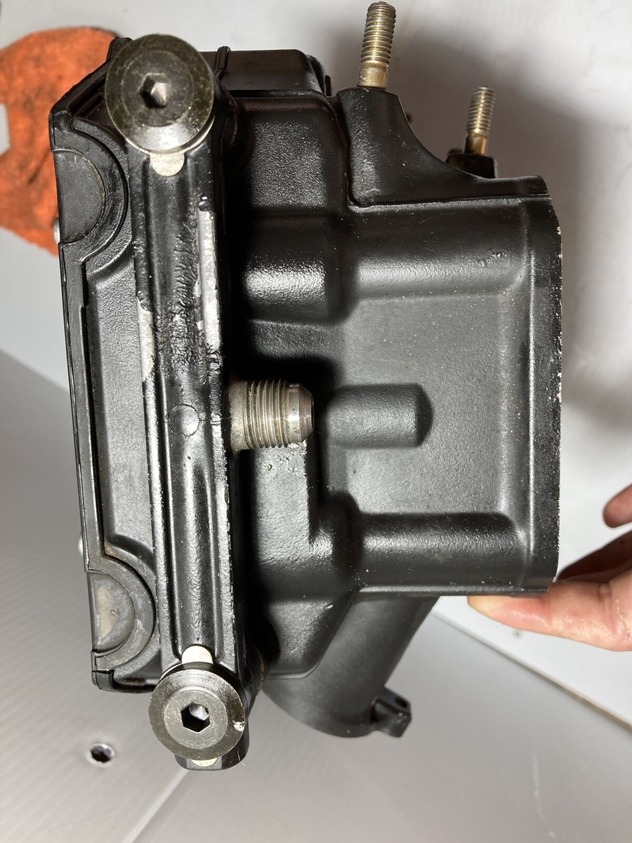 18,900円 1995 Kawasaki Zx1100 Cylinder Head (OEM) | eBay