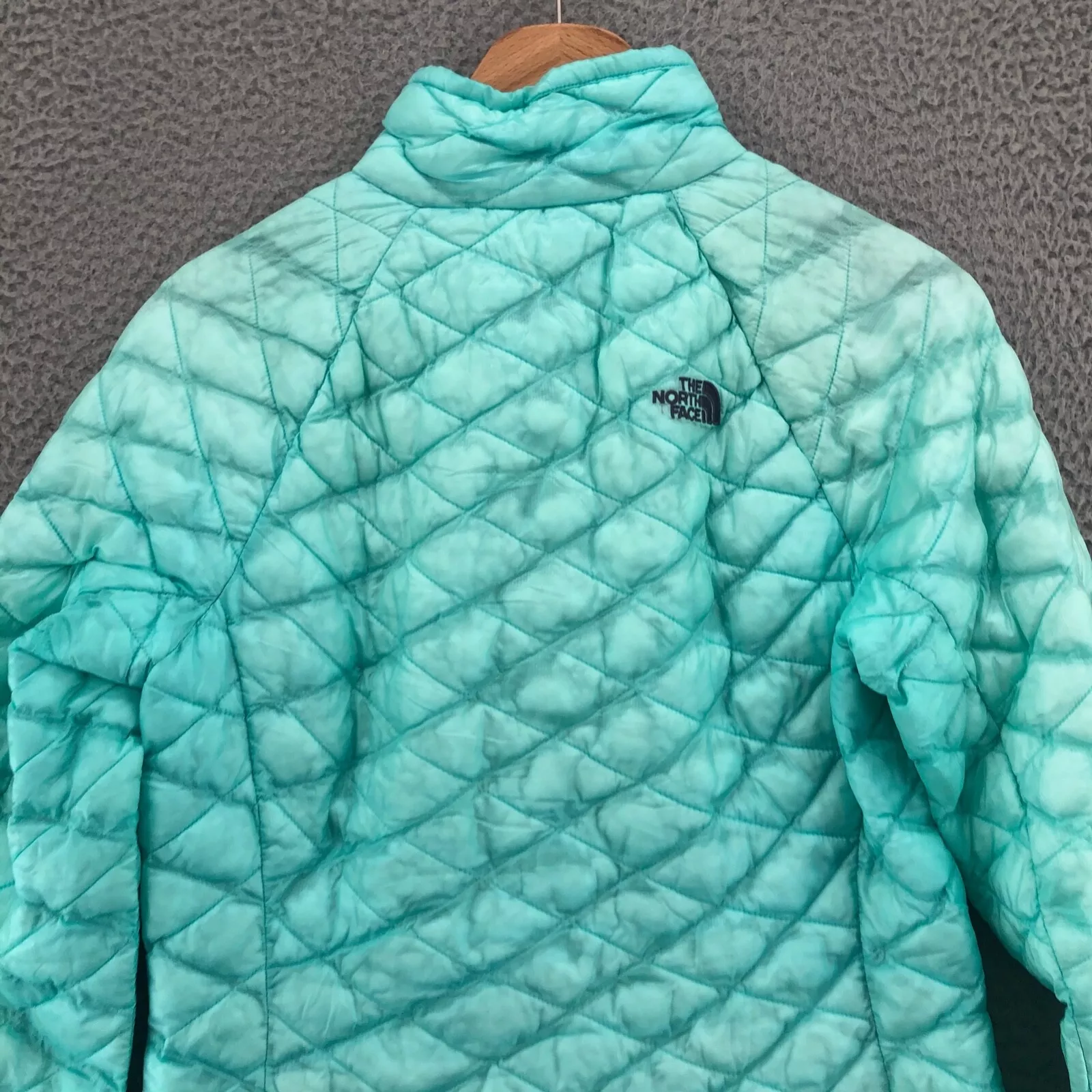 north-face thermoball full zip puffer lightweight jacket