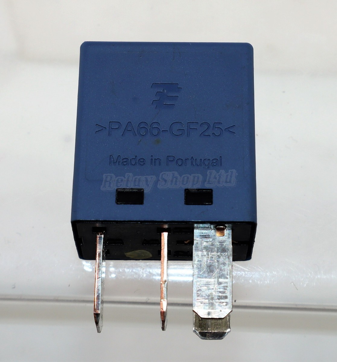 Renault 08-18 4-Pin (Replacement) Relay 8200900820 Tyco V23074 