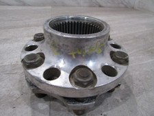 Sprintcar 6 BOLT HUB AND CAP SPLINES ARE GOOD ( SPRINT 3)