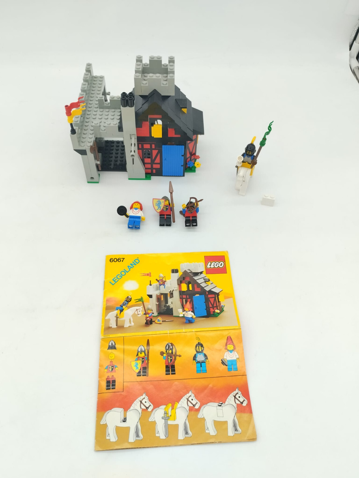 Bild 1 von 12
