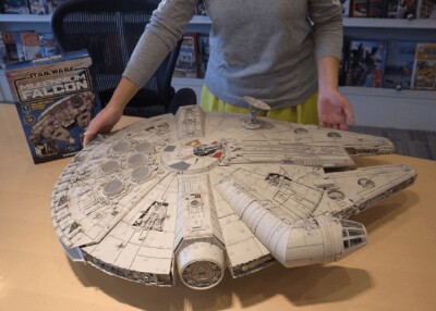 Star Wars Millennium Falcon 1/43 Scale 32