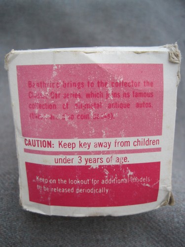 VINTAGE 1974 BANTHRICO 1927 LINCOLN BROUGHAM TOY MODEL CAR BANK w BOX & KEY - Picture 13 of 18