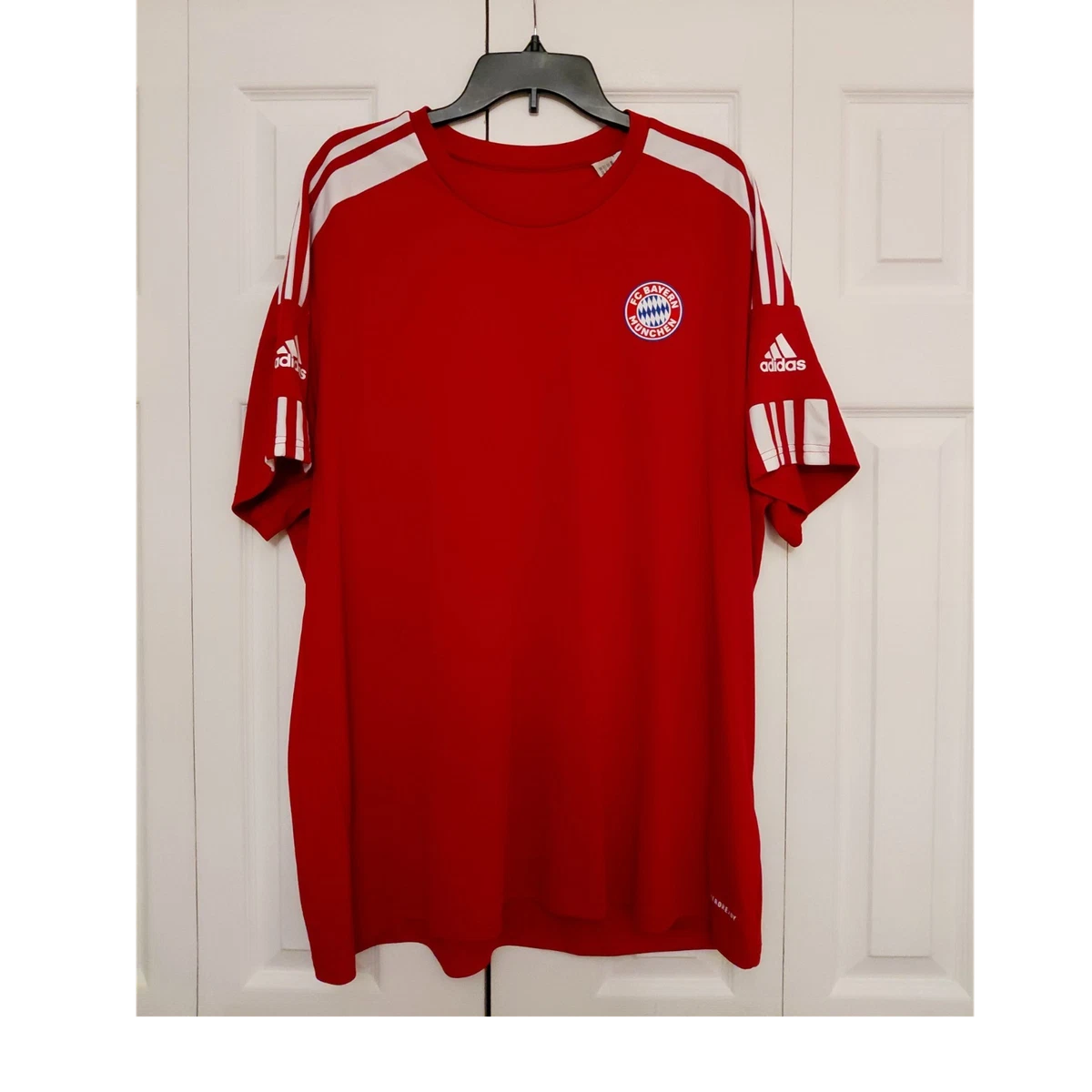 adidas Bayern Munich Size 2XL International Club Soccer Fan