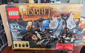LEGO The Hobbit: Escape from Mirkwood Spiders 79001 With Minifigures & Box READ!