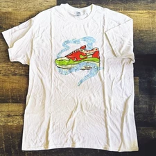 Gildan Nike Air Max 1 Tee • Large • White • 2020 • WORN 1X