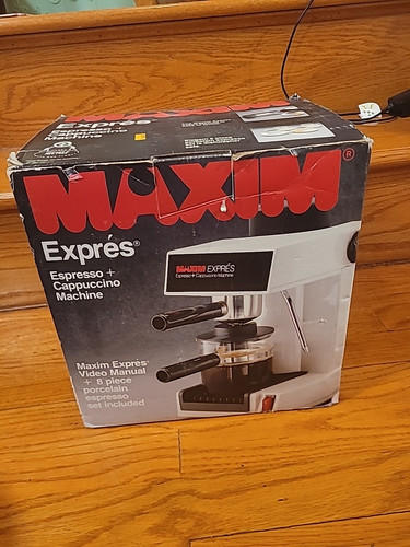Maxim Expres EX-152 Expresso & Cappuccino Machine + 8 pcs espresso set