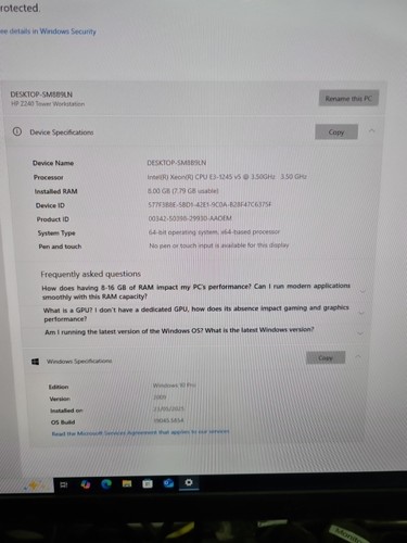 HP Z240 Tower WorkStation / Intel Xeon E3-1245v5 / 8GB RAM / 512GB SSD - Picture 2 of 14