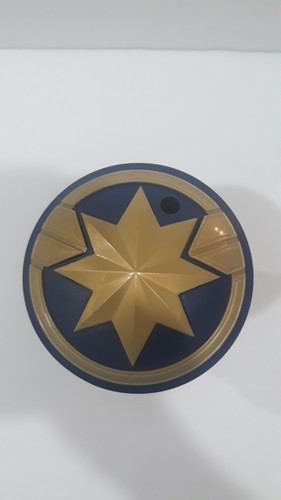 CAPTAIN MARVEL Cinemark Theater Exclusive Cup with 3D Lid Beautiful Pre-owned  - Picture 9 of 11