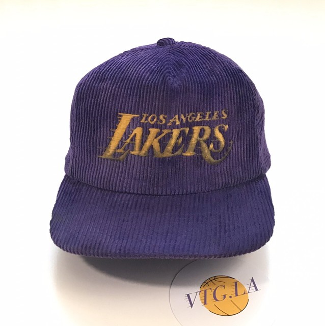 VINTAGE 90s LA LAKERS CORDUROY SNAPBACK HAT SPORTS SPECIALTIES LOS