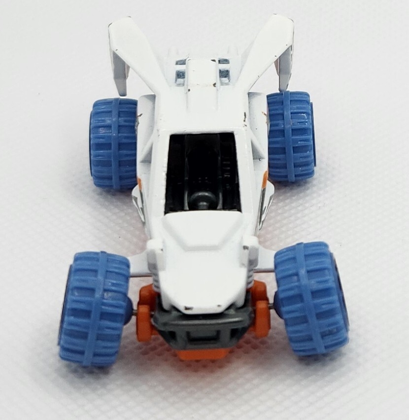 Picture 3 of 6