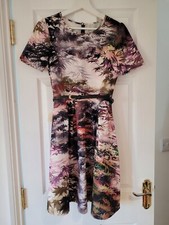 Uttam Boutique Dress size 8 (6-8)