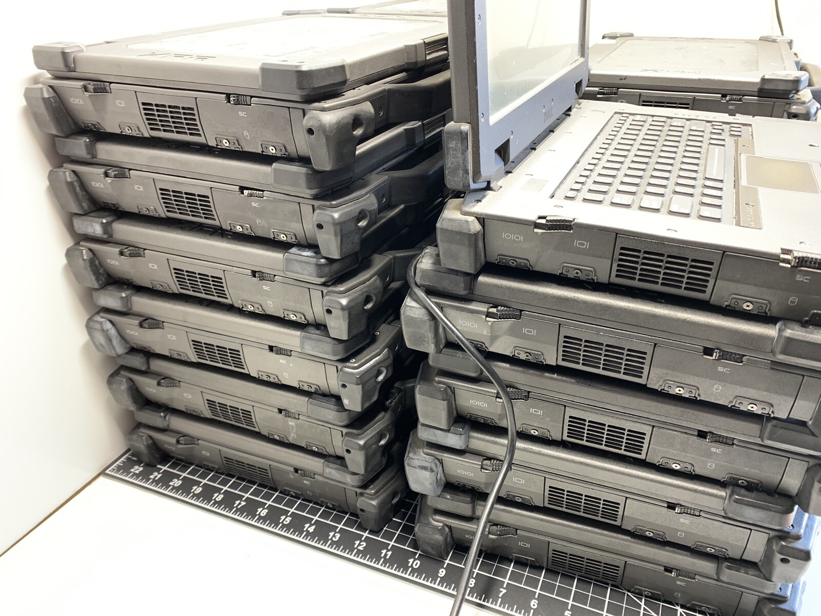 LOT OF 22* Rugged Dell Latitude E6420 XFR intel i7 | 4GB RAM 128GB SSD | #T601 - Picture 9 of 11