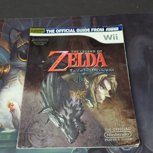 Legend of Zelda Twilight Princess Official Nintendo Power Player Guide W/ Poster