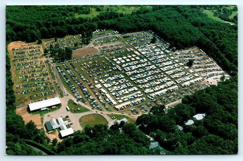 Farmington Antiques Weekend Gathering Collectibles Market CT Vintage Postcard - Picture 2 of 4