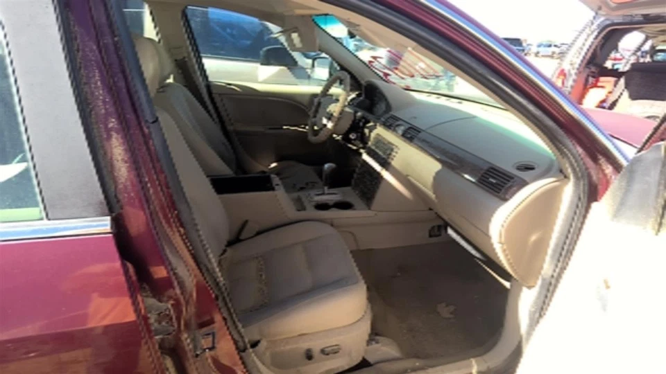 Used Automatic Transmission Shift Lever Assembly fits: 2005 Ford Five hundred  G - Image 3 of 4