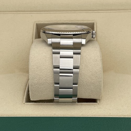 🤍 Rolex Datejust41 Silver Index Fluted Bezel Oyster 126334 Complete Unworn 🤍 - 第 6/8 張圖片