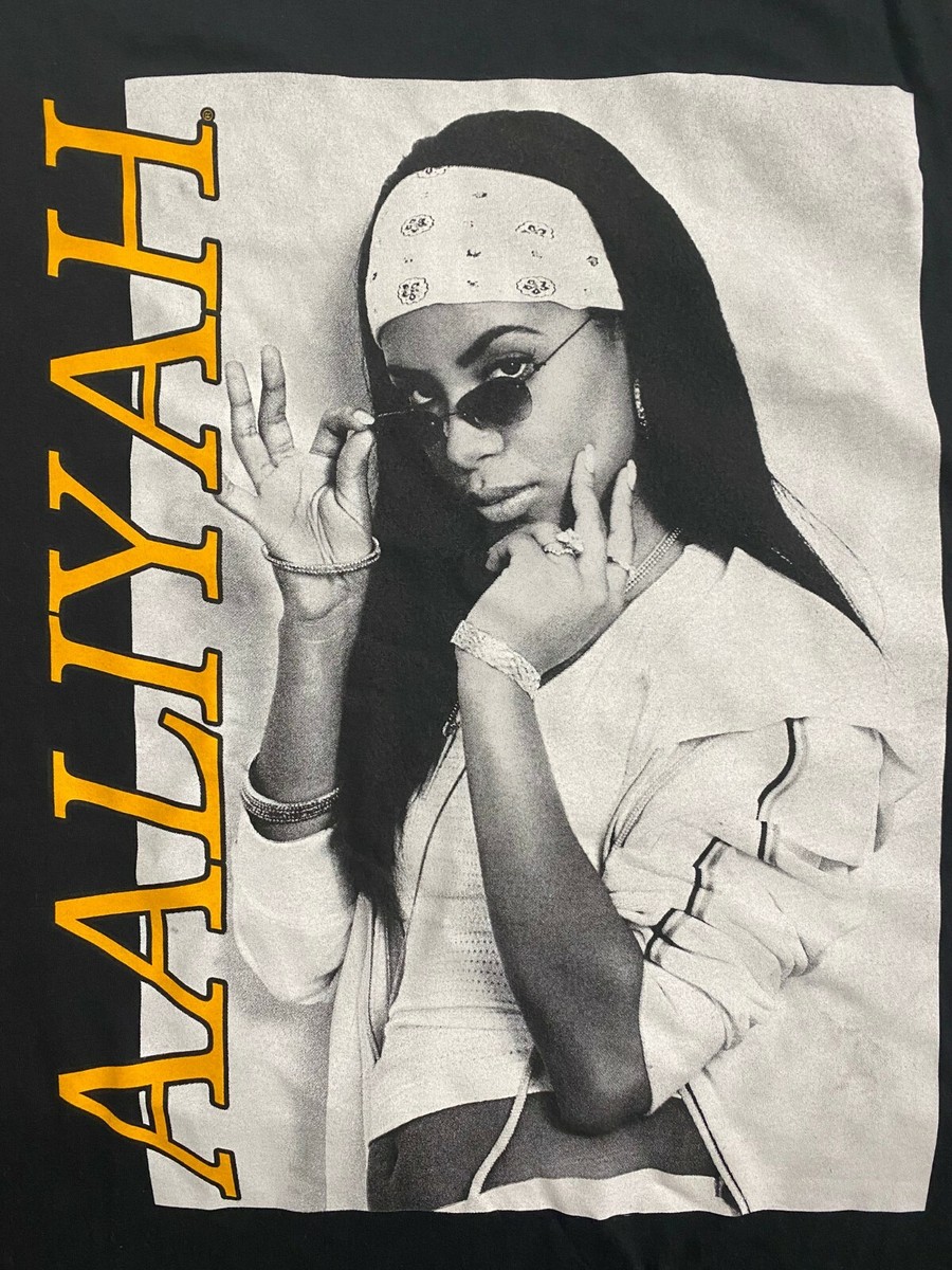 Aaliyah Men's / Unisex R&B Black + Gold Graphic T-Shirt
