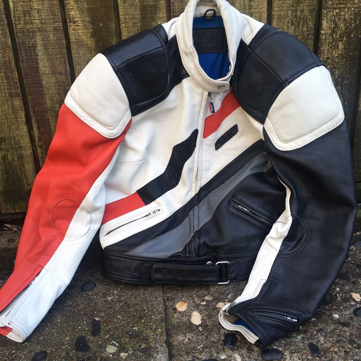 vtg german 80's SCHUH Leather motorcycle Jacket UNISEX size vtg german 80's SCHUH Leather motorcycle Jacket UNISEX size