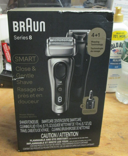 Braun Series 8 Rechargeable Wet & Dry Shaver