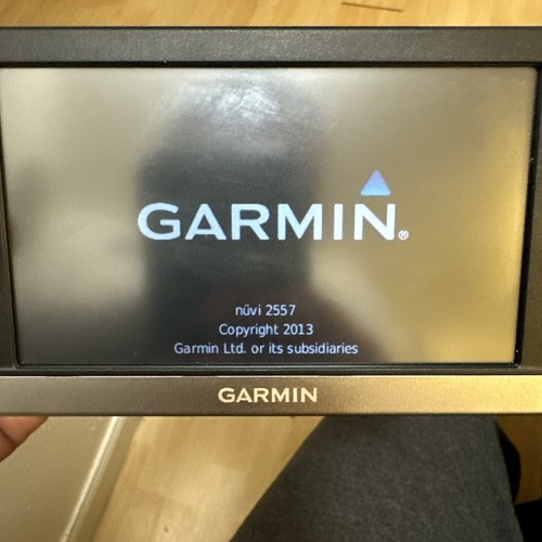 GARMIN nüvi 2557LMT 5" GPS Navigator Works Great With Protection Case Bundle!! - Picture 4 of 11