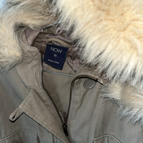 Now 16 Jacket Kahki Faux Fur TrimHood Pockets Quilted Lining Pockets - Picture 2 of 7