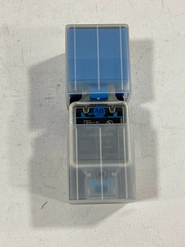 New - Allen Bradley 872L-A20E40-T2 INDUCTIVE PROXIMITY SENSOR 1 NOC & 3 NCC 40MM - Picture 9 of 9