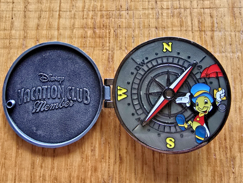 2016 DVC Vacation Club Kompass Sammlung Jiminy Cricket LE Disney Pin - Bild 2 von 3
