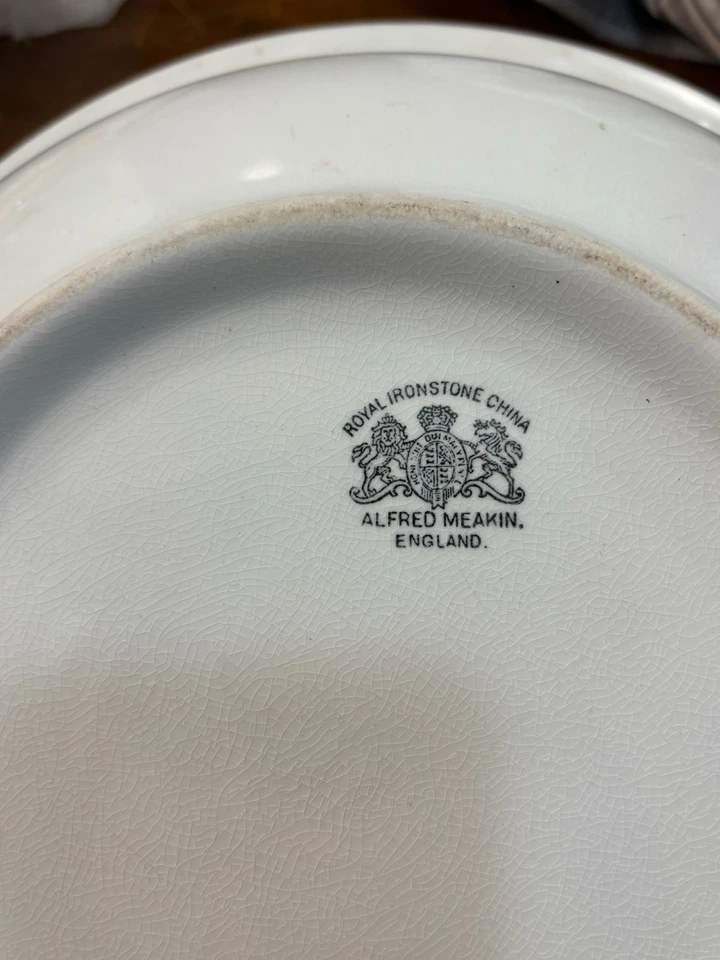 Vintage Antique Farmhouse White Ironstone Large Bowl Scallop Edge MEAKIN #011 - Image 3 of 4