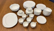 BLOCK Royal Bone China "Windsor Bone" Dinner, Salad, Bowls, Platter, Bread, Cups