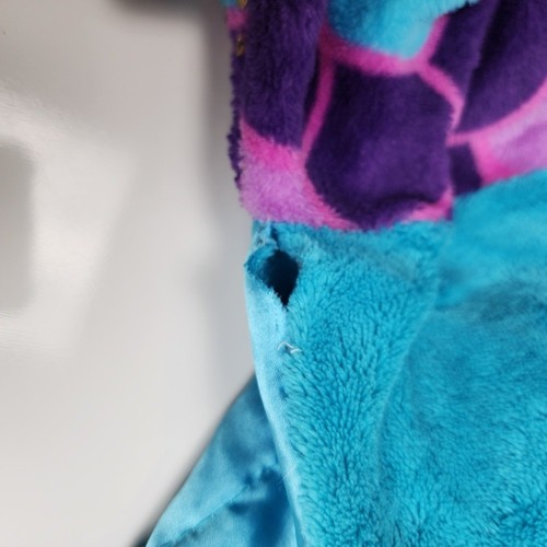 Snuggie Tails Children's Mermaid Tail Aqua, Purple & Pink Comfy Blanket - Picture 8 of 8