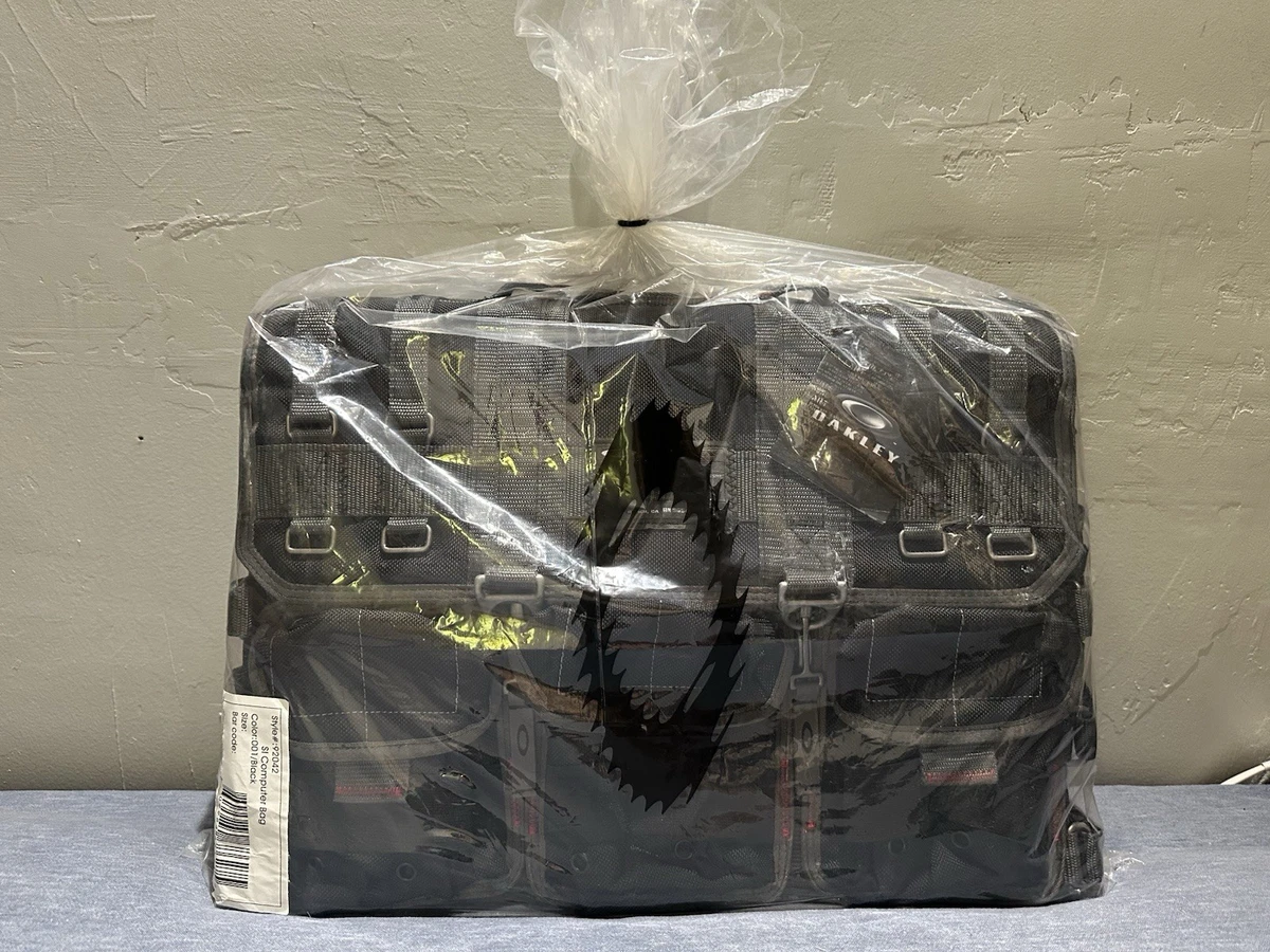 Oakley Messenger Bag for sale | eBay