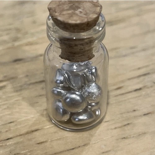 18 Grams Silver (3x) 5 Gram Silver Shot Jars, (3x) 1 Gram Santa Bars Fine Silver