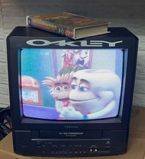 2001 Toshiba MV13L3 13" TV VCR VHS Retro Gaming : Tested  Working NO REMOTE