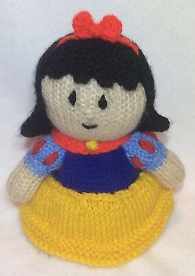 KNITTING PATTERN Noddy inspired chocolate orange cover or 15cms toy