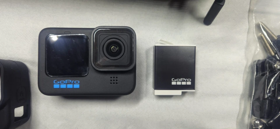 Paquete de cámara GoPro Hero 11 negra Foto 3 de 4