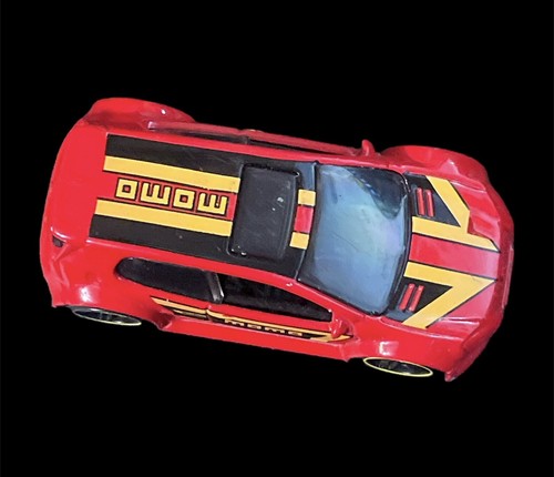 2008 Hot Wheels VW Volkswagen Golf GTI Momo Hatchback Red 1:64 Loose - Picture 8 of 11