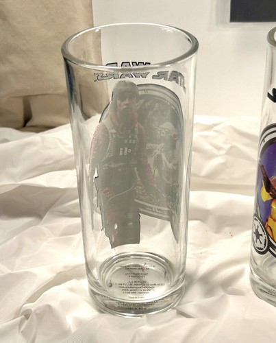 🚨Juego de 4 GAFAS DE COLECCIONISTA STAR WARS 2010 Lucasfilm Trilogy HANS~LEA~LUKE~DARTH - Imagen 3 de 17