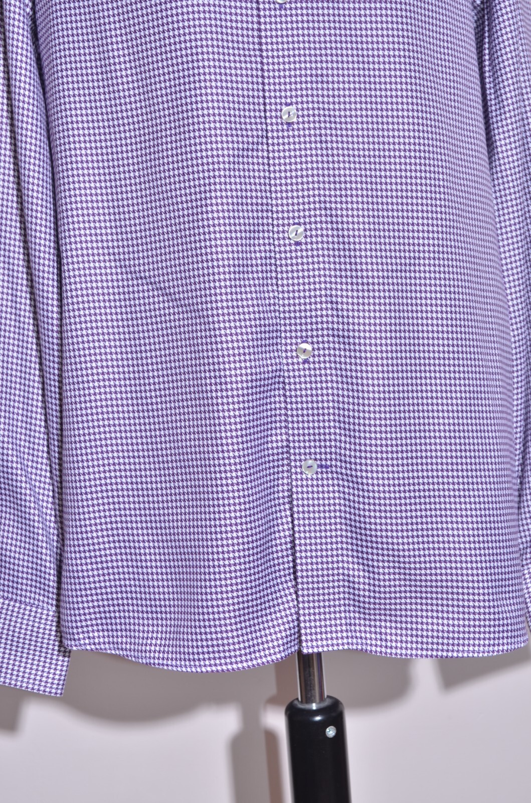 Picture 4 of 5