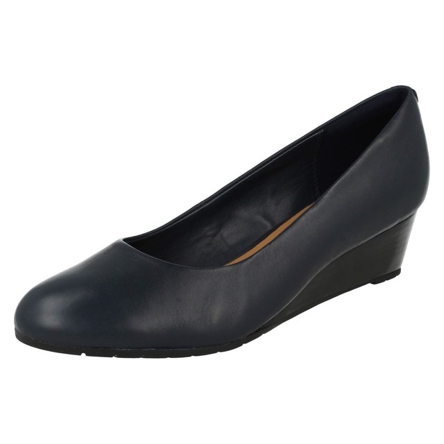 clarks vendra bloom black leather