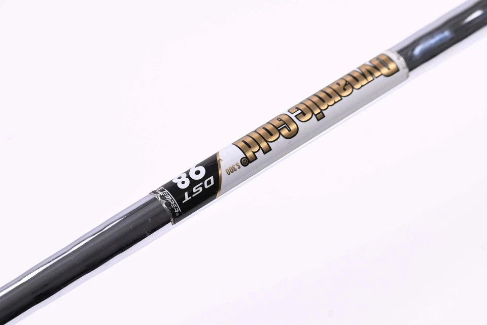 Cleveland CBX Pitching Wedge / 44 Degree / Stiff Flex Dynamic Gold DST 98 S300 - Image 4 of 4