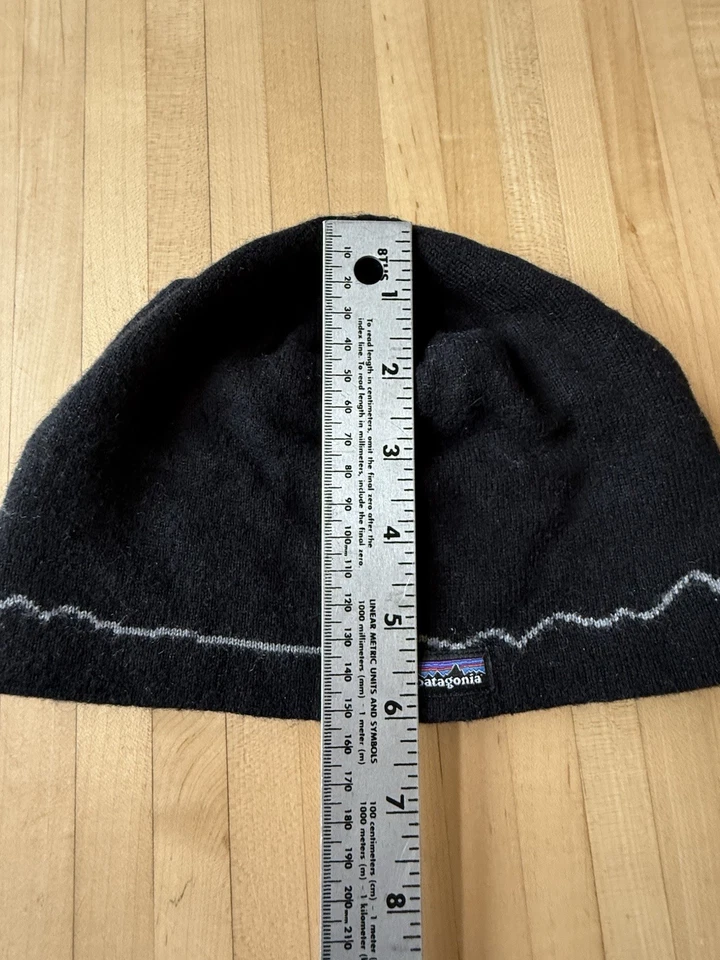 Vintage Y2K Patagonia Black Beanie Gorpcore Style Men’s One Size - Image 4 of 4