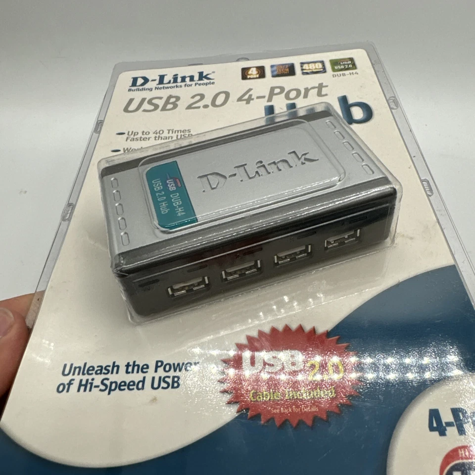 D-Link 4 Port USB 2.0 Hub Fast Charge External Hub DUB-H4 - New Sealed - Image 2 of 4