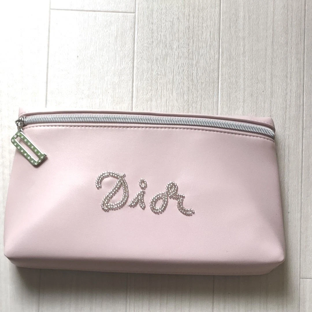 Pochette Christian Dior rose nouveauté limitée neuve Japon